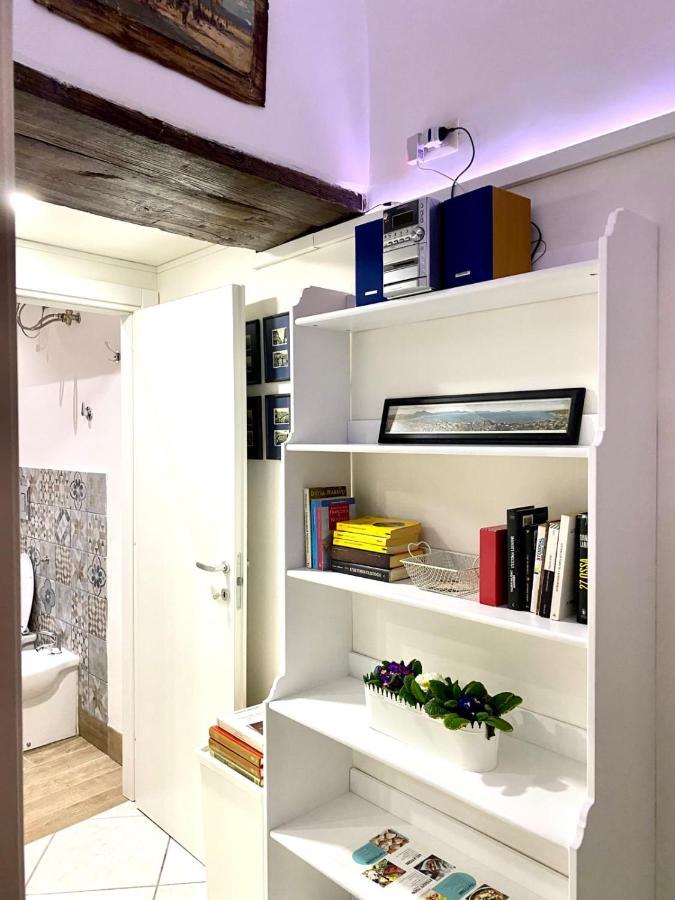 La Casa Sulla Nuvola Duomo Centro Storico Di Napoli Apartment Екстериор снимка