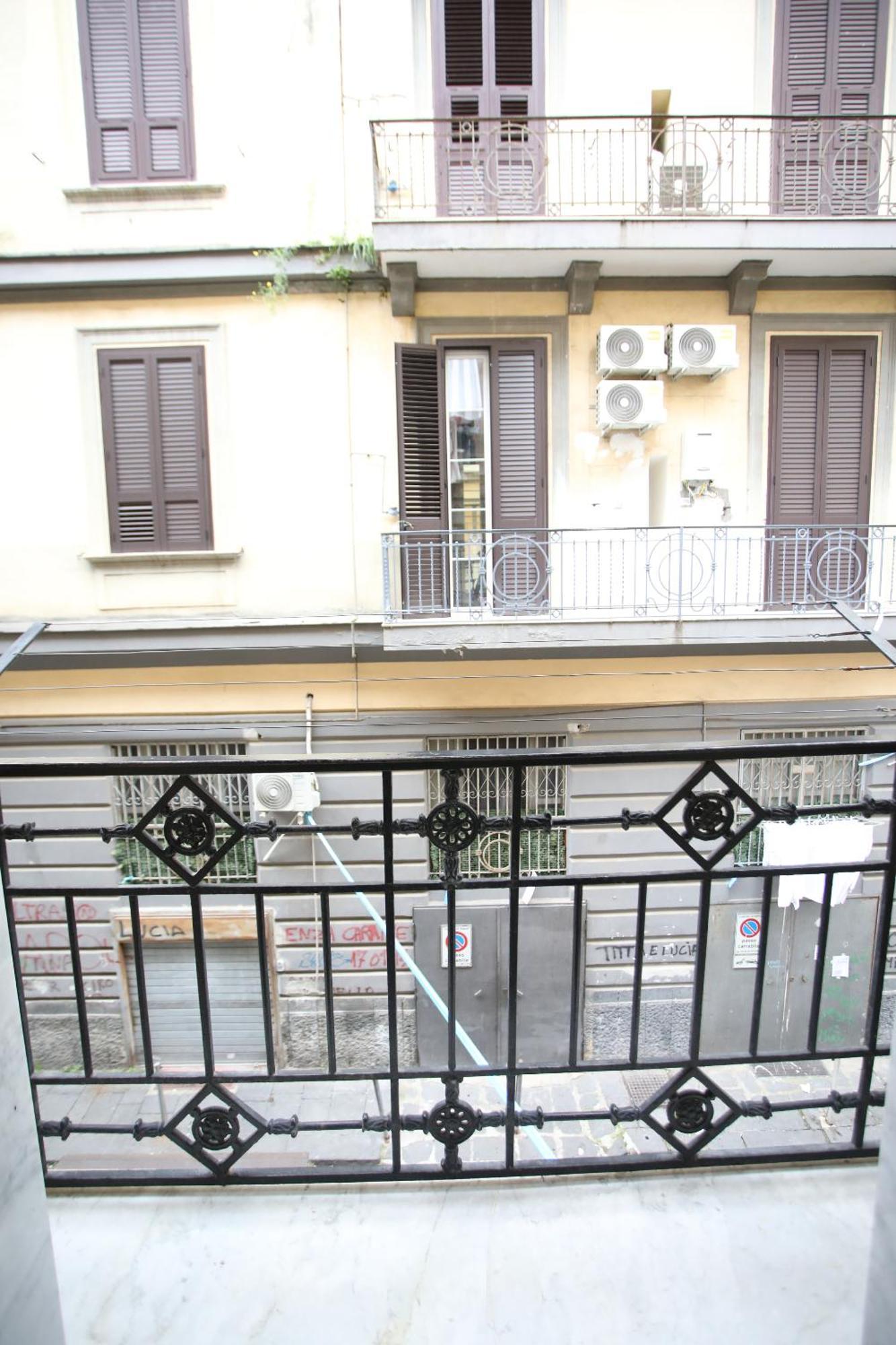 La Casa Sulla Nuvola Duomo Centro Storico Di Napoli Apartment Екстериор снимка